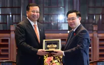 Chủ tịch Quốc hội tiếp lãnh đạo một số tập đoàn hàng đầu của Trung Quốc