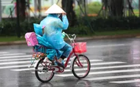 Dự báo thời tiết ngày 10/4: Bắc Bộ mưa giông, Nam Bộ nắng nóng gay gắt