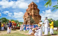 Lễ hội Tháp Bà Ponagar gắn kết cộng đồng