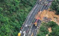 Sập cao tốc tại Trung Quốc, ít nhất 19 người thiệt mạng