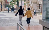 Lee Hyo Ri lần đầu tham gia truyền hình thực tế cùng mẹ