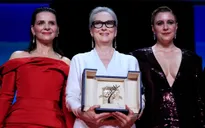 Meryl Streep rơi nước mắt khi nhận Cành cọ vàng danh dự tại LHP Cannes 2024