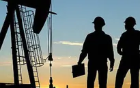 Giá dầu thế giới tăng mạnh