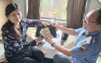 Tiếp viên đường sắt trả lại hành khách gần 30 triệu để quên trên tàu