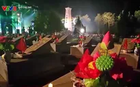 “Khoảng trời và hố bom" tái hiện một thời xẻ dọc Trường Sơn đi cứu nước