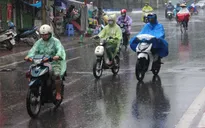 Miền Bắc mưa dông, miền Nam tiếp tục nắng nóng