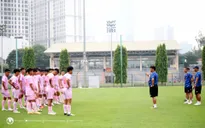 Đội tuyển U16 Việt Nam hứng khởi bước vào buổi tập đầu tiên