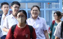 Thí sinh than khó với đề toán lớp 10 Phổ thông Năng khiếu TP Hồ Chí Minh