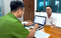 Sập bẫy “đá thiên thạch” 250 triệu USD, người đàn ông mất 400 triệu đồng