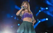 Taylor Swift lần đầu biểu diễn tại Bồ Đào Nha