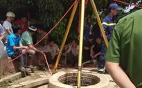 Anh nhảy xuống giếng cứu em, cả hai cùng tử vong do ngạt khí