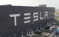 Tesla sa thải toàn bộ nhân viên mảng sạc xe điện