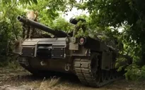 Lính Ukraine chật vật khắc phục nhược điểm chí mạng của xe tăng do Mỹ cung cấp
