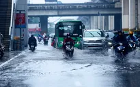 Mưa dông nhiều nơi trên cả nước, đề phòng mưa lớn gây ngập úng