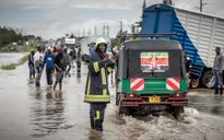 Mưa lớn, lũ lụt kéo dài ở Kenya: Số nạn nhân thiệt mạng tăng lên 228 người
