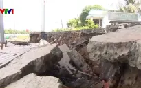 Long An xuất hiện sụt lún nghiêm trọng sau mưa lớn