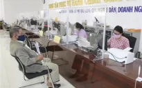 Hỗ trợ dịch vụ công trực tuyến cho người cao tuổi