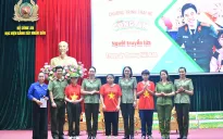 Con nuôi của Công an tỉnh Sơn La chia sẻ về lòng biết ơn và nghị lực sống với các bạn nhỏ tại Thủ đô