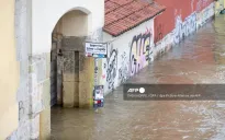 Áo đóng cửa sông Danube khi lũ lụt chết người lan khắp Trung Âu