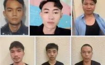 Bắt ổ nhóm gây ra hàng loạt vụ cướp giật điện thoại tại Hà Nội