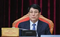 Cán bộ cố tình đùn đẩy công việc, né tránh trách nhiệm sẽ bị tạm đình chỉ