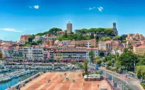 Cannes không chỉ có liên hoan phim