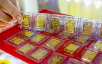 Không còn hiện tượng xếp hàng chờ mua vàng tại các ngân hàng