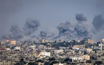 Israel tấn công các trại tị nạn ở trung tâm Gaza, đẩy mạnh chiến dịch ở Rafah