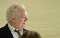 Vụ án nhà sáng lập WikiLeaks Julian Assange phức tạp, phản ánh xung đột giữa tự do báo chí và an ninh quốc gia