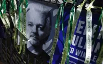 Nhà sáng lập WikiLeaks Julian Assange được tại ngoại sau khi nhận tội làm gián điệp