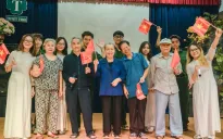Ngày Gia đình Việt Nam:  "Lưu giữ" gắn kết tình cảm giữa các thế hệ