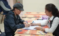 Chi trả sớm lương hưu, trợ cấp BHXH tháng 7 theo mức tăng mới