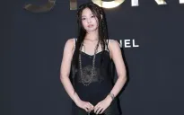 Jennie (BLACKPINK) bất ngờ bị chỉ trích vì tăng cân