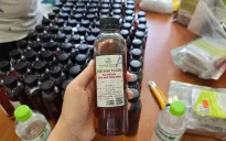Hà Nội: Khởi tố nhóm đối tượng sản xuất thuốc nam giả, thu lời hàng tỷ đồng