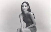 Jennie (BLACKPINK) xin lỗi, thừa nhận hút thuốc lá điện tử