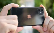 Nhân viên Apple bị sa thải vì chụp lén hình đồng nghiệp