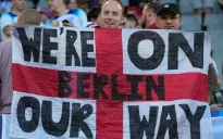 Các siêu thị Anh đóng cửa sớm để cổ vũ đội nhà ở chung kết Euro 2024