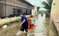 Kiên Giang: Mưa lớn làm đổ sập và tốc mái nhiều nhà dân
