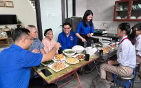 Tuổi trẻ Hạ Long tri ân Mẹ Việt Nam anh hùng với "Bữa cơm gia đình - Ấm tình lòng Mẹ"