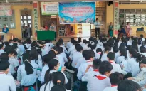 Tiền Giang: Tăng cường kiểm tra, giáo dục kiến thức an toàn giao thông cho học sinh