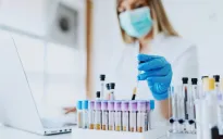 Phát hiện đột phá cho thấy vi khuẩn trong miệng có thể tiêu diệt khối u ung thư