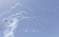 Hezbollah cảnh báo Israel vượt qua ranh giới đỏ, nã đạn pháo vào Tel Aviv để trả đũa