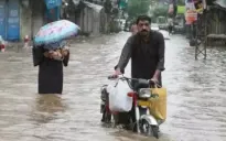 Mưa lũ gây thiệt hại nặng nề tại Pakistan, ít nhất 99 người thiệt mạng