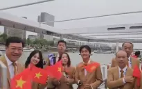 Ủng hộ đội tuyển Việt Nam tại Olympic theo cách riêng của mình