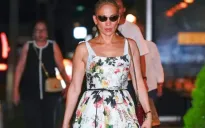 Thỉnh thoảng lại đeo nhẫn cưới, Jennifer Lopez gây nhiễu loạn thông tin