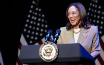 Bà Kamala Harris - người phụ nữ da màu gốc Á đầu tiên tranh cử Tổng thống Mỹ