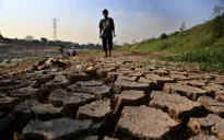Người dân Indonesia đối mặt với tình trạng cạn kiệt nguồn nước