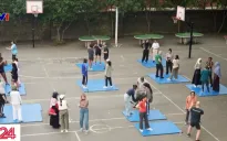 Phụ nữ Anh học võ tự vệ đối phó với tình trạng phân biệt người di cư
