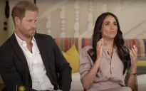 Meghan Markle dự định kể chuyện Hoàng gia Anh trong hồi ký mới