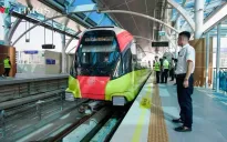 Metro Nhổn - Ga Hà Nội thu hút hơn 400 nghìn lượt hành khách trong tuần đầu